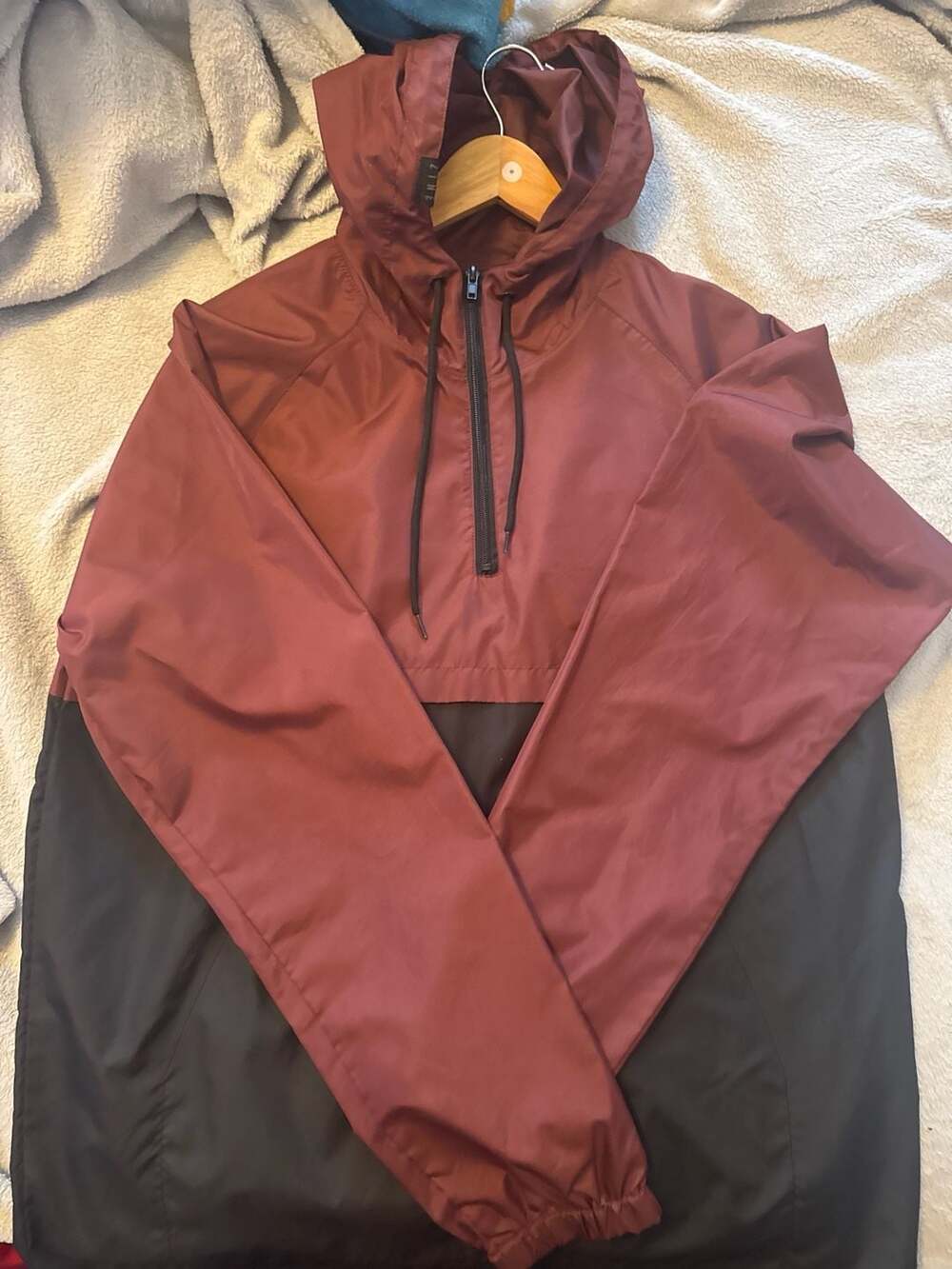 Zine Burgundy and Black Two-Tone Quarter-Zip Windbreaker Anorak Jacket